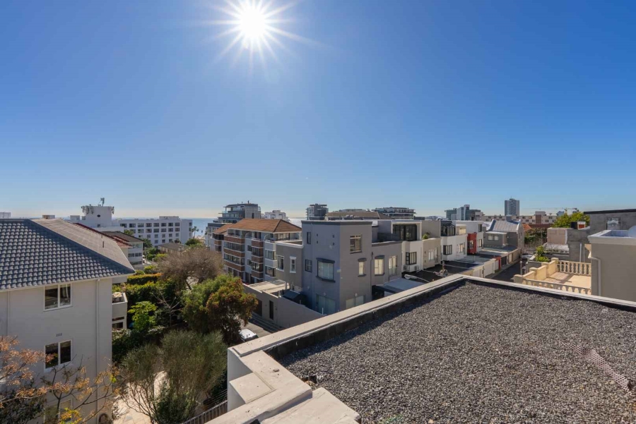 4 Bedroom Property for Sale in Bantry Bay Western Cape